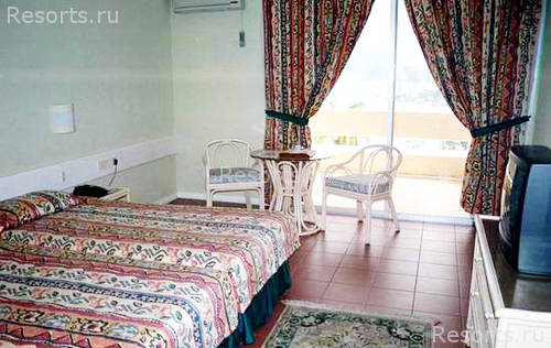 Berjaya Mahe Beach Resort Standard 1
